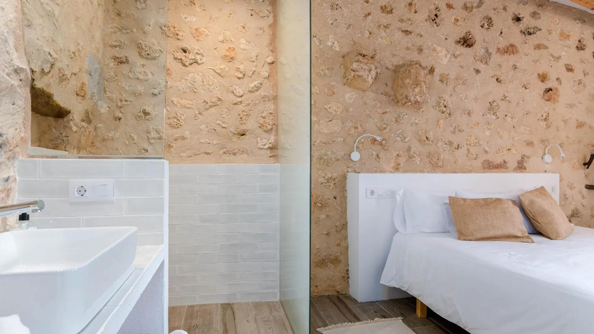팜스테이 Cal Tio 1 Agroturismo Yourhouse 코스티츠 스페인